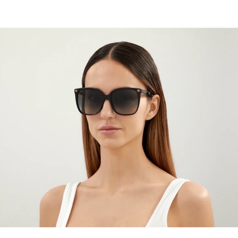 Gucci Black Gradient Oversized Square Sunglasses … - image 1